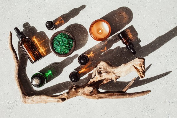 Huiles Essentielles pour Barbe: Avantages et Utilisations