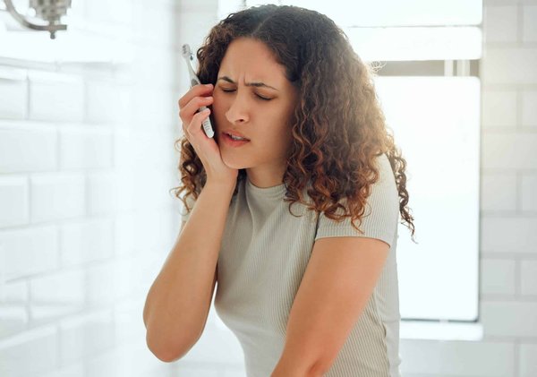 La clinique dentaire Prisma offre-t-elle des soins pour les maladies des gencives ?